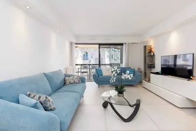 Image de Carlton area: chic & new 2 beds/ 2 baths