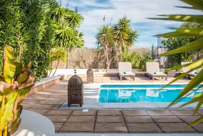 Villa Can Petrus, con piscina y wifi gratis