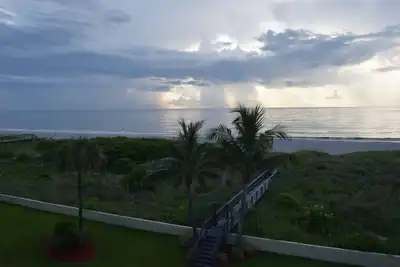 Image de Magnifique condo de 3 chambres en bord de mer à Cocoa Beach