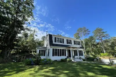 Image de Nouvelle maison - à pied du lagon et d'un accès facile au centre-ville