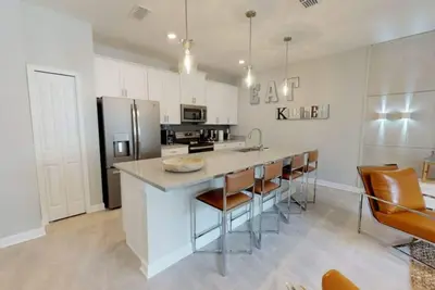Image de Luxury 4bd Luxury house w/ pool Mml826