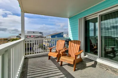Image de Royal Sands I B2 - \"The Lookout\": condo 2 Br / 2 Ba à Carolina Beach, pour 6 personnes