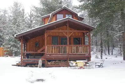 Image de Lion's Den Cabin à King's Pines