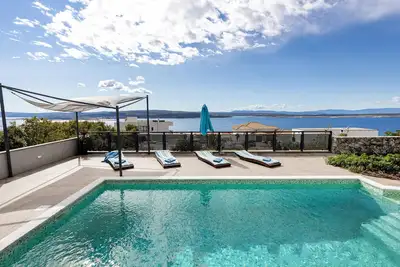 Image de Magnifique maison de 4 chambres à.