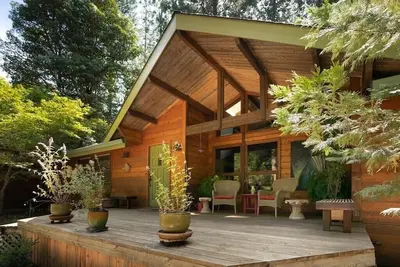 Image de Relaxing Sanctuary on Banner Mountain - 4 miles de Nevada City