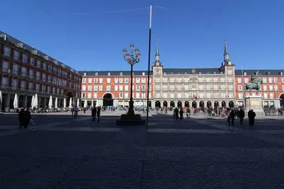 Image de Élégance Plaza Mayor avec balcon