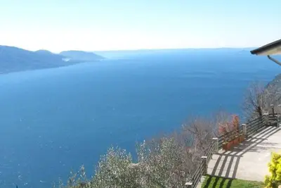 Image de Appartement I Velieri avec balcon et vue fantastique sur le lac