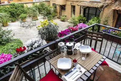 Image de Casa del Moro - Loft romantique dans le Trastevere