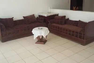 Image de Un vaste appartement entier de 3 chambres pour vos séjours à Libreville!