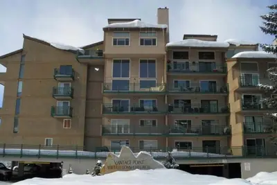 Image de 2br 2ba Condo à quelques pas de la télécabine de Vail Mountain, Lionshead Village