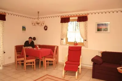 Image de Rollstuhlgeeignete 4-Sterne-Ferienwohnung (75qm) auf kinderfreundlichem Hof
