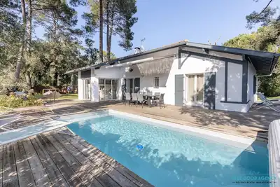 Image de Villa Takamira - piscine chauffée et grand jardin près de golf et plages