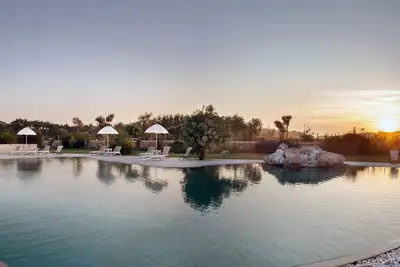 Image de Joli appartement avec piscine, Wifi, climatisation, Tv, vue panoramique et parking