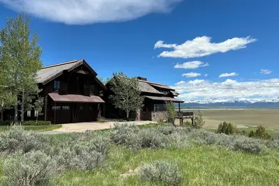 Image de Incredible Luxury home with Stunning views of Grand Teton Mountains and Valley