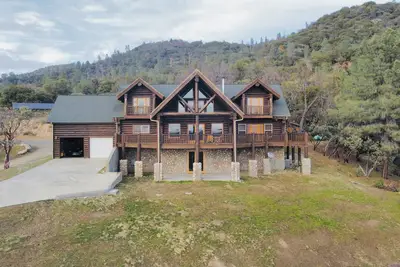 Image de Sahari Lodge- Eco Luxury Estate on 62ac, Gorgeous Pool&Spa, Mtn Views, Yosemite