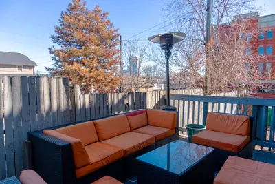 Image de Rare LoHi home, sleeps 10, 2000 sqft, 2 decks, walk everywhere