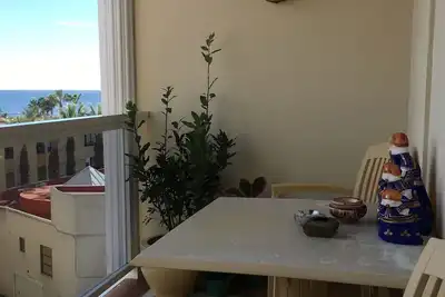 Image de Maison ensoleillée à quelques mètres de la mer