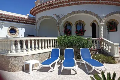 Image de Charmante villa avec piscine privée située à Miami Platja