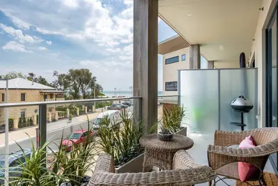 Image de Blue Waters on the Beach: absolute beachfront, views - linen included, beachfront, Wifi