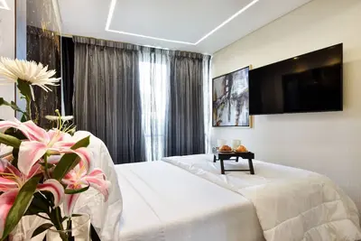 Image de Chambre de luxe avec fenêtre