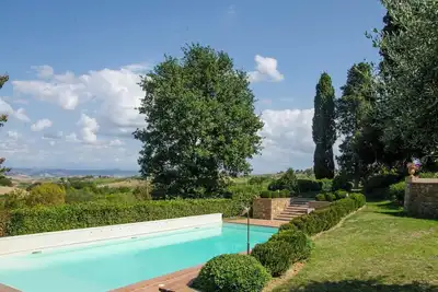 Image de Private Villa With Pool in Toscany