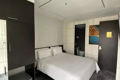 Image de Chambre de luxe avec vue imprenable et balcon