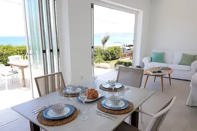 Image de Casa Chelimen - Belle maison en bord de mer à Cala Blanca
