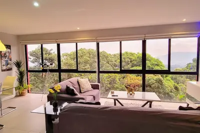 Luxueux appartement de 3 chambres!
