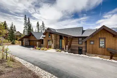 Image de LAURÉAT Du Prix Du Choix Des Gens 2019! Summit County Parade Of Homes