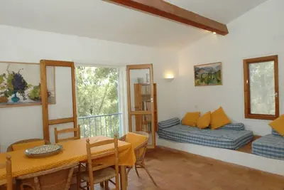 Image de Les Lauriers (4\/6 personnes. 2 chambres)