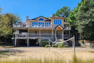 Image de 🏖️ Dunesberry, 6 Br, 6. 5 Ba w/Private Pool and Dogs Allowed🐾