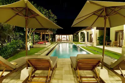 Image de Zan, Luxe 3 Chambre Seminyak