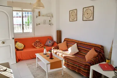 Image de Appartement au rez-de-chaussée en première ligne de plage à Torre Del Mar (Nouveau Pour 2020! ! )