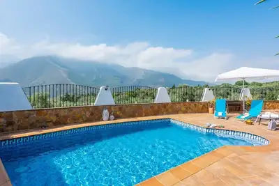 Image de Finca Al-Zaytun Órgiva by Ruralidays