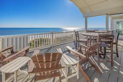 Image de Nouveau style Oceanfront Luxe 2020! Piscine, bain à remous, théâtre et salle de jeux, animaux acceptés
