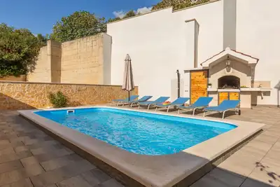Image de Belle maison de 3 chambres à Makarska
