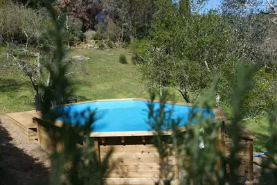 Image de Maison de vacances privée avec piscine privée, Wifi, Tv, patio, animaux admis, parking