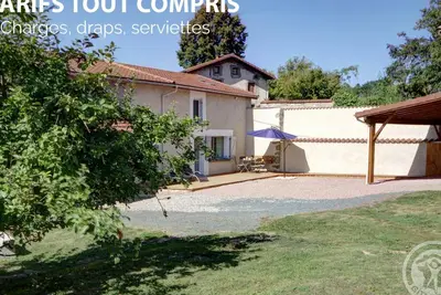Image de Gîte confortable avec jardin clos et wifi