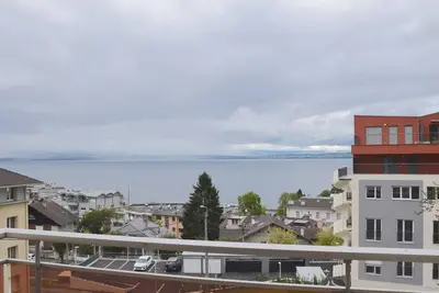 Image de Grand appartement à Evian avec wifi et parking