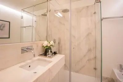 Image de Appartement Cour et Élégance