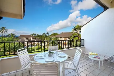 Image de Poipu Kai Vacation Rentals \"A / C Bedroom\" * Kahala 533 *