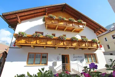 Image de Location vacances appartement Hannes: Pension Anni Winkler en plein centre