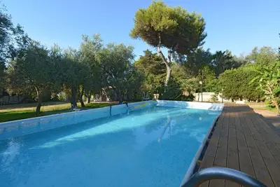 Image de Maison avec piscine privée à Fanusa