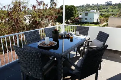 Image de Vue Mer Cosy 3 Bdrm Flat + Wifi