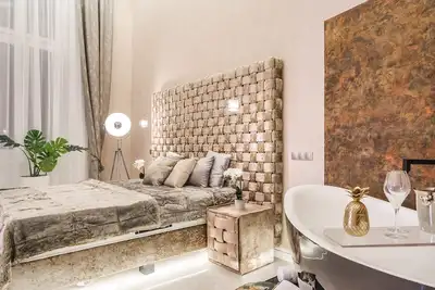 Image de Boutique Grand Zara No. 1 \/ Hotel Qty \/ DwnTwn