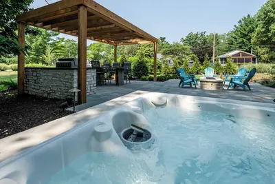 Image de (Nouvellement listé! ) Belle Union Pier Home étapes à la plage privée