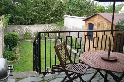 Image de Maison de ville de Saint Quentin: attractions locales et plus loin