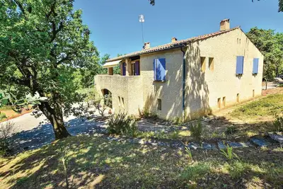 Image de Magnifique maison de 4 chambres Ă .