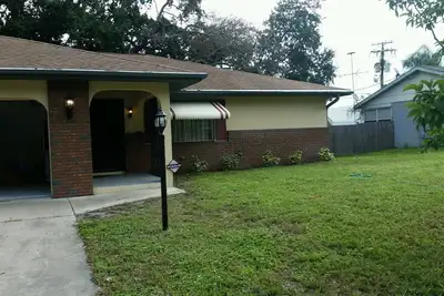 Shady South Venice Getaway