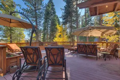 Image de Nouvelle Liste - Ours gris - 5br Lake Tahoe Views + Hot Tub